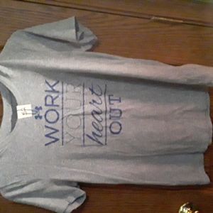 Under armour tshirt